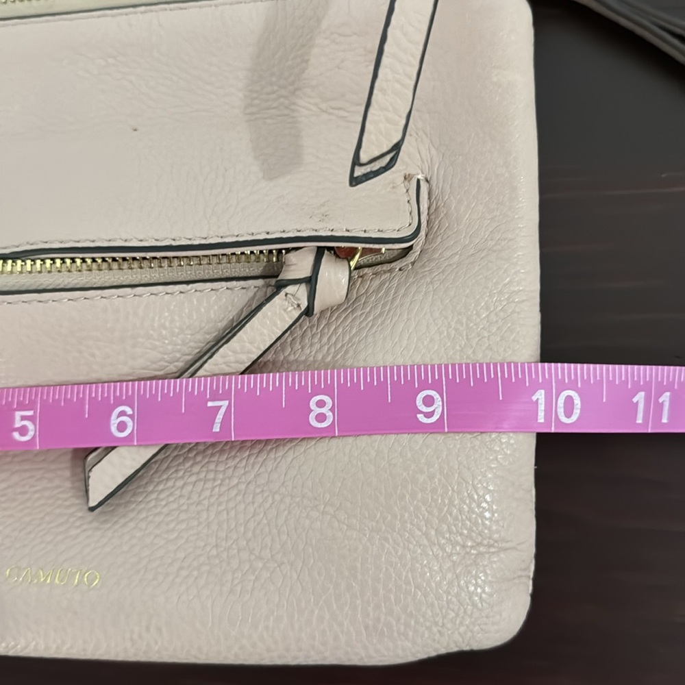 VINCE CAMUTO PINK PURSE - Picture 6 of 7
